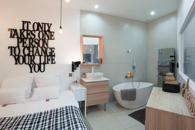 Suite Garibaldi Cosy Et Design Lyon Luaran gambar